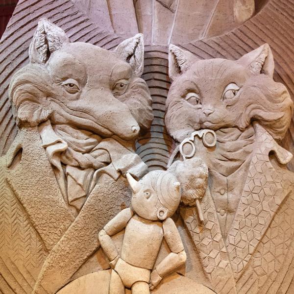 Hundested Sandskulptur Park - Se smukke sandskulpturer på Havnen i Hundested